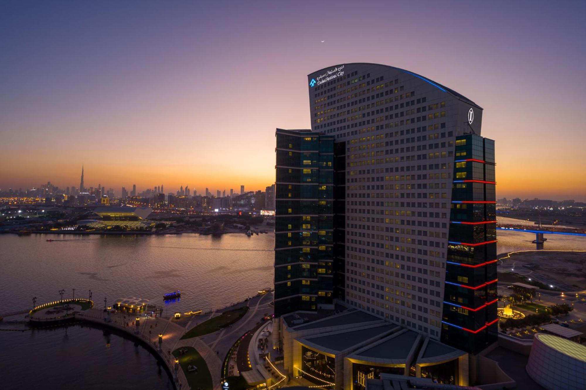 Intercontinental Festival By Ihg Дубай