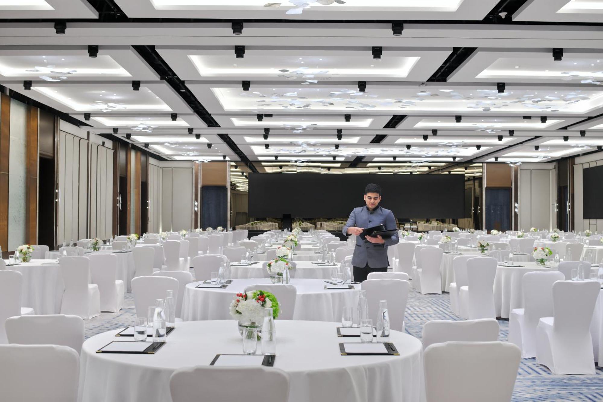 Intercontinental Festival By Ihg Отель 5*
