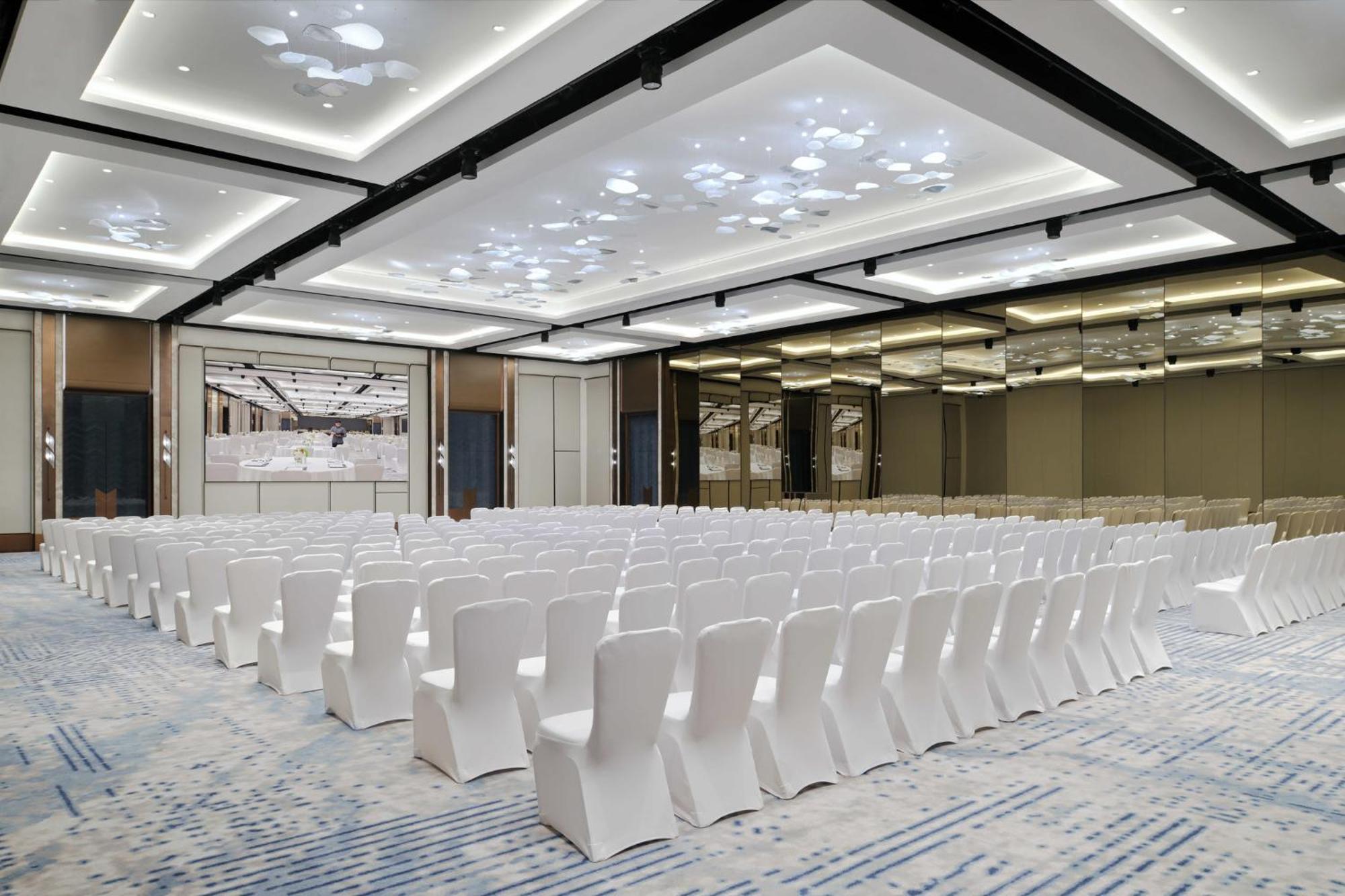 Intercontinental Festival By Ihg Дубай